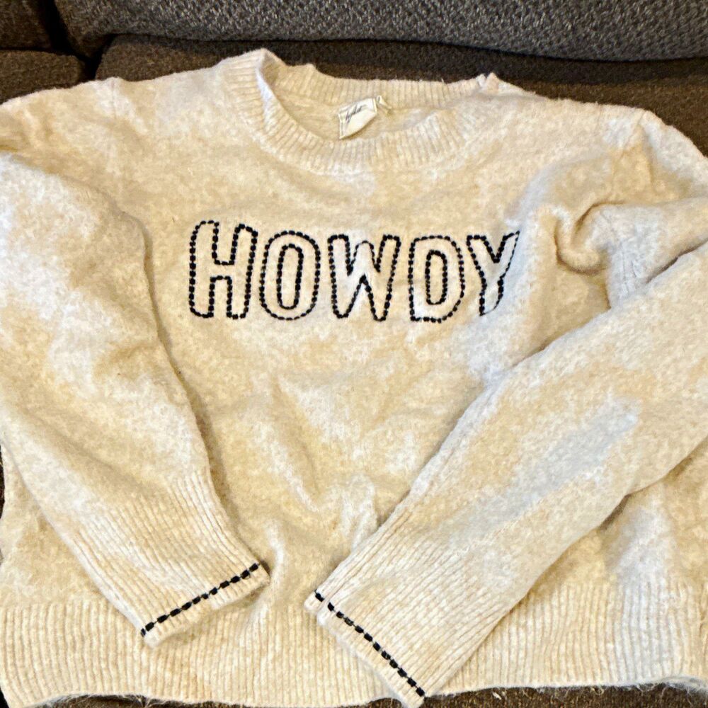 White Crow Women’s 2XL Ivory/Black Embroidered HOWDY Knit Crewneck Sweater